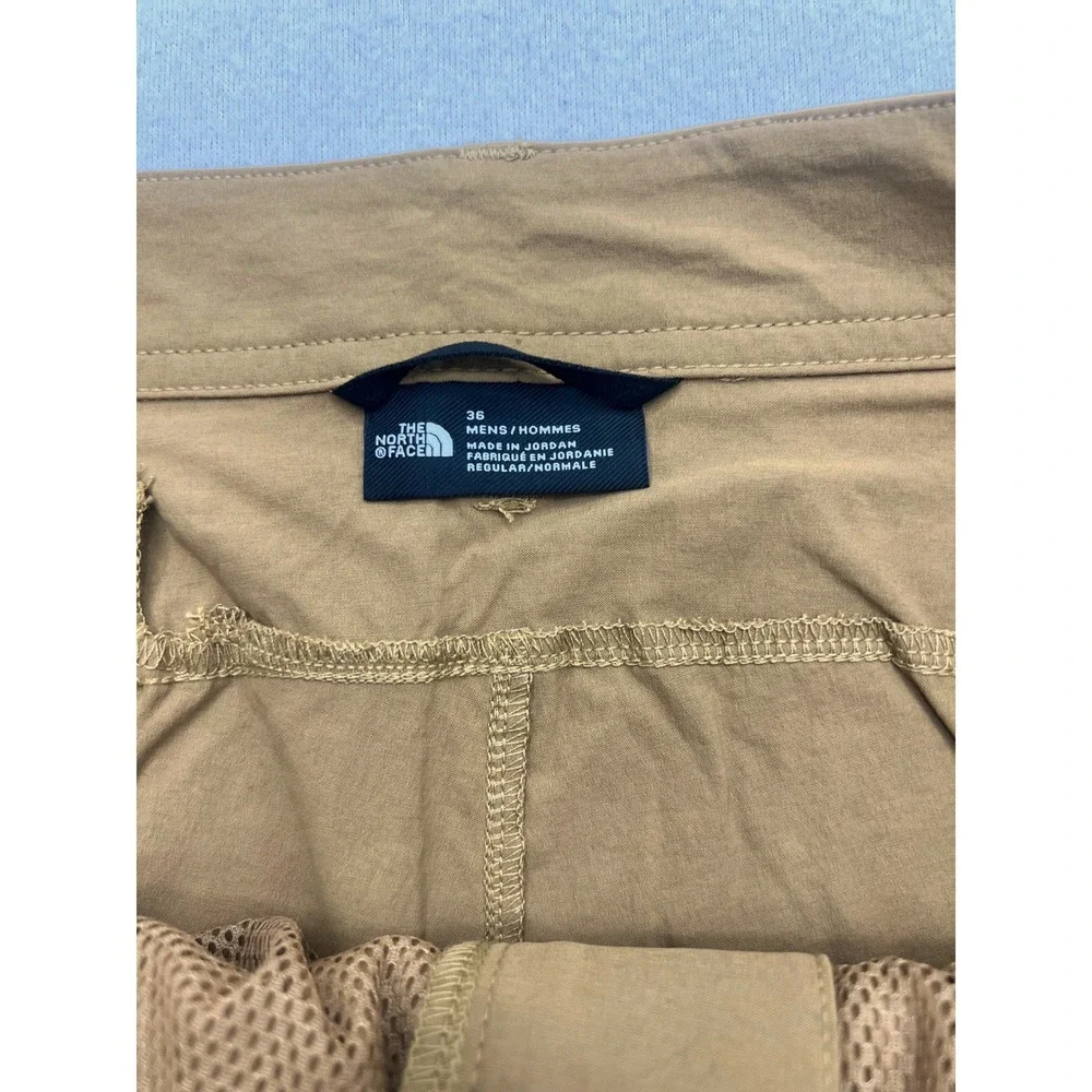 The North Face Mens‎ Basin Short 7 Inch Utility Brown NF0A8B52173 Size 36 NEW